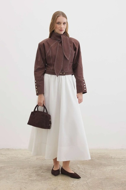 Fular Bağlamalı Kısa Kahve Ceket