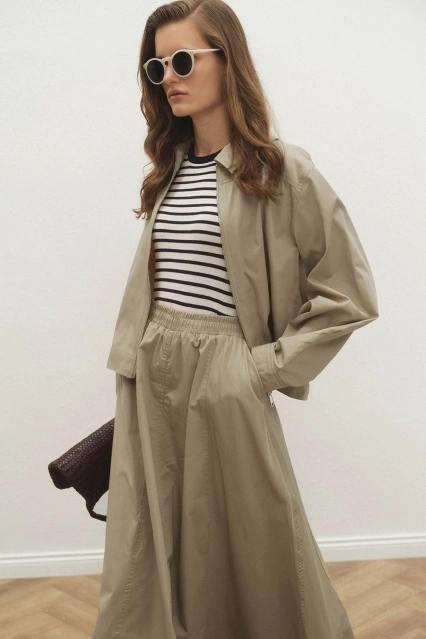 Gabardin Kum Beji Ceket Etek Takım Gabardin Kum Beji Ceket Etek Takım