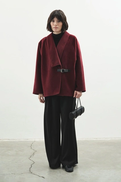 Kemer Tokalı Kaşe Bordo Kaban