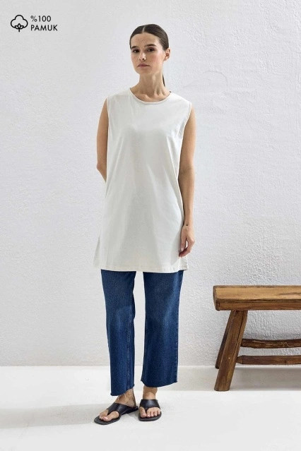 Kolsuz Bej Pamuklu Tişört