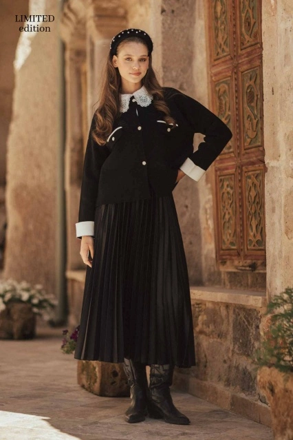 Kontrast Şerit Detaylı Triko Ceket - Siyah