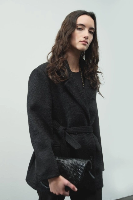 Kruvaze Kapamalı Kaşe Blazer Siyah Ceket