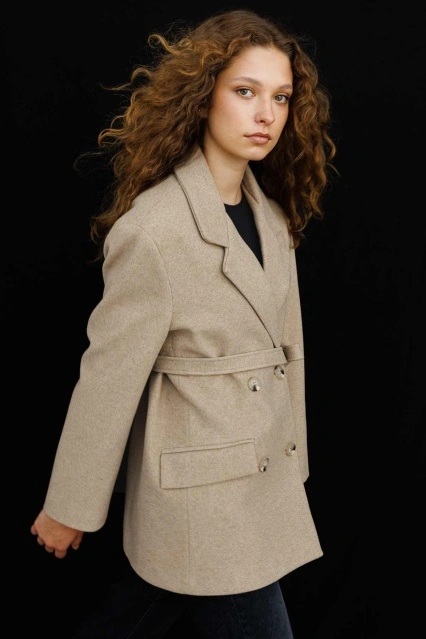 Kruvaze Kapamalı Kaşe Taş Blazer Ceket