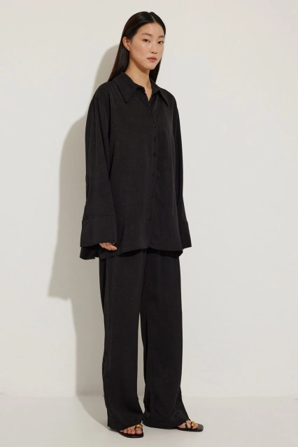 Kraş Dokulu Siyah Pantolon Takım