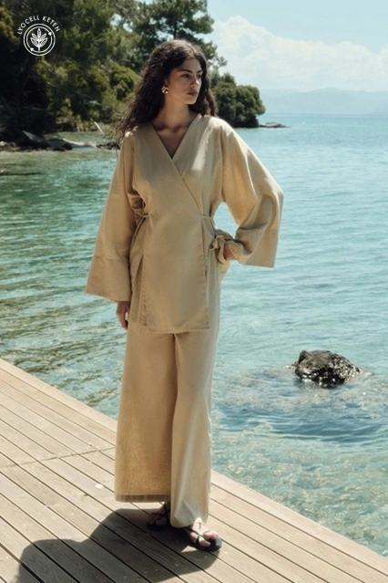Lyocell Keten Bağcık Detaylı Kum Beji Kimono Lyocell Keten Bağcık Detaylı Kum Beji Kimono