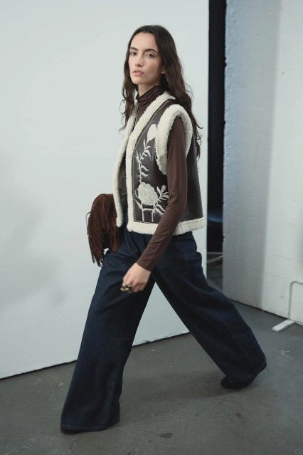 Nakış İşlemeli Kahve Kovboy Yelek