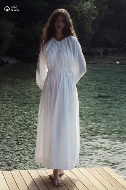 Nervürlü Pamuk Vual Beyaz Elbise