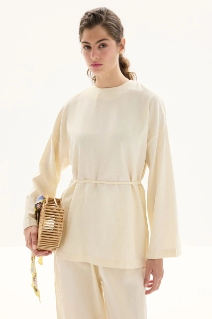 Organik Karışımlı Bisiklet Yaka Vanilya Bluz