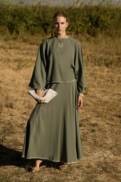 Organik Karışımlı Çoban Dikiş Detaylı Çağla Etekli Takım