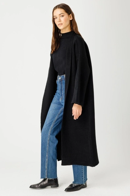 Oversize Siyah Hırka