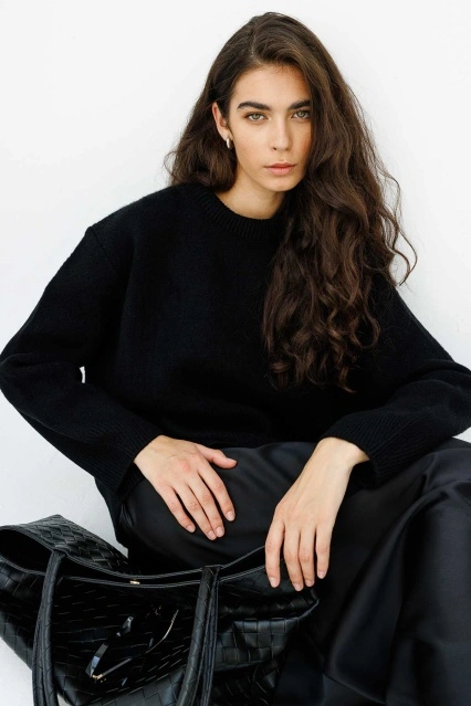 Oversize Siyah Kazak