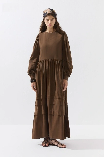 Pamuk Karışımlı Allerli Kahve Elbise