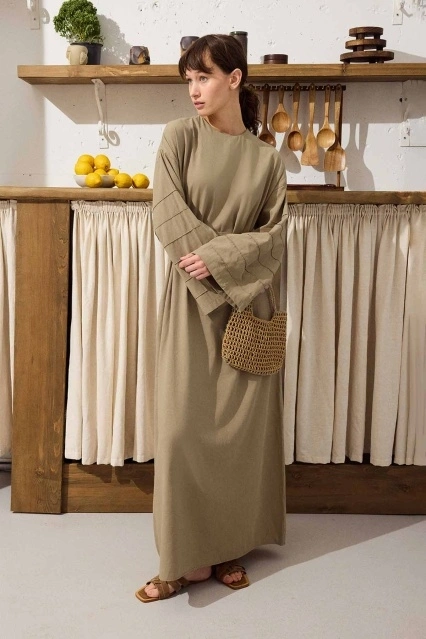 Pamuk Karışımlı Nervürlü Vizon Elbise Pamuk Karışımlı Nervürlü Vizon Elbise