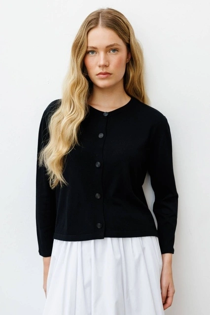 Perla Siyah Triko Hırka Perla Siyah Triko Hırka