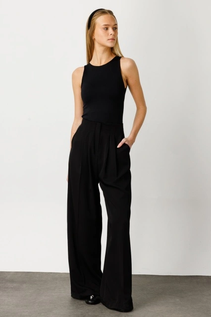 Pileli Palazzo Siyah Pantolon