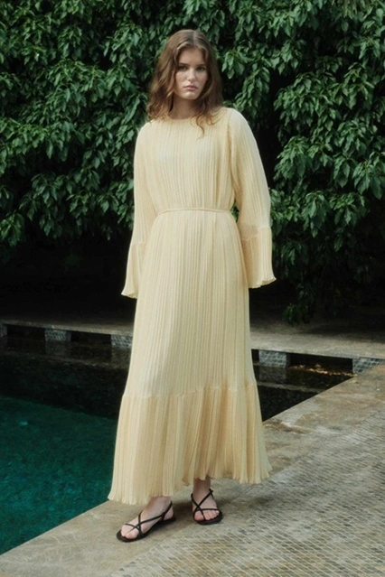 Pilise Detaylı Rahat Form Butter Yellow Elbise