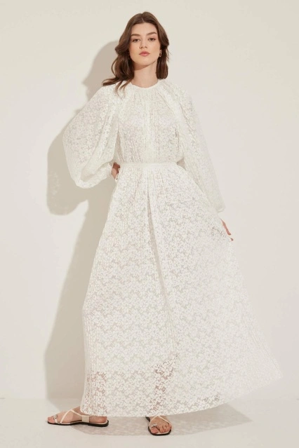 Piliseli Dantelli Elbise - Beyaz