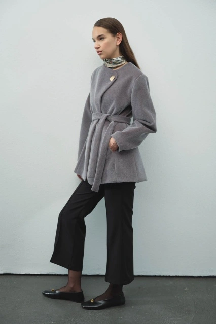 Premium Asimetrik Yaka Kısa Füme Kaban