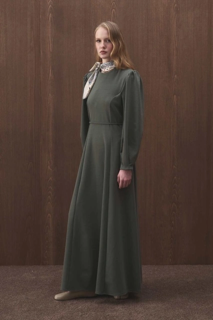 Premium Belden Oturma Detaylı Ada Çayı Elbise