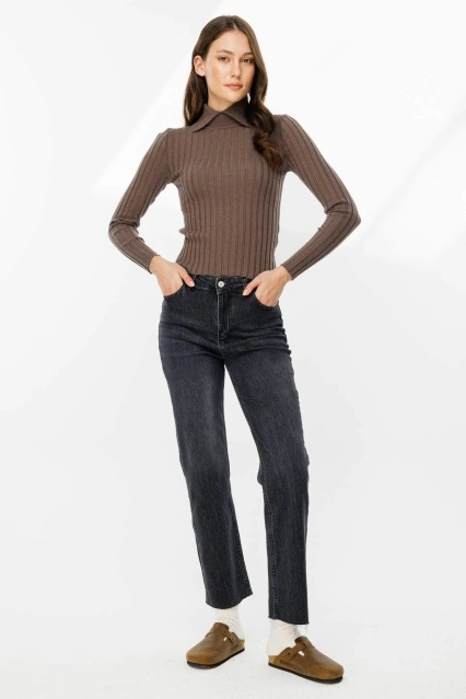 Premium Flare Antrasit Jean