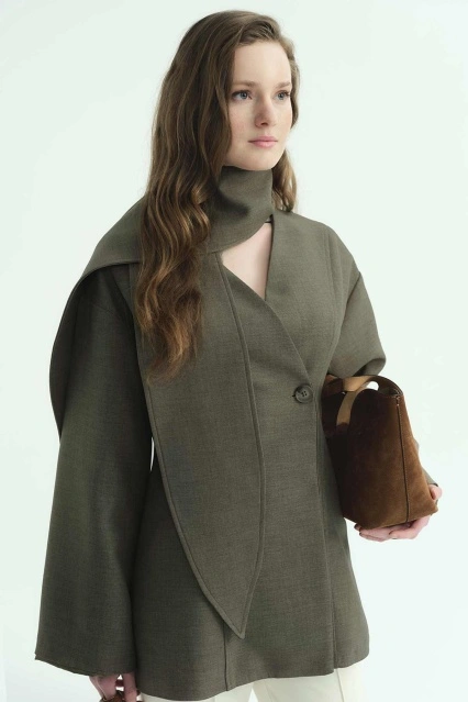 Premium Fular Bağlamalı Vizon Ceket