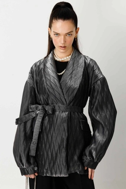 Premium Pilise Dokulu Siyah Ceket Premium Pilise Dokulu Siyah Ceket