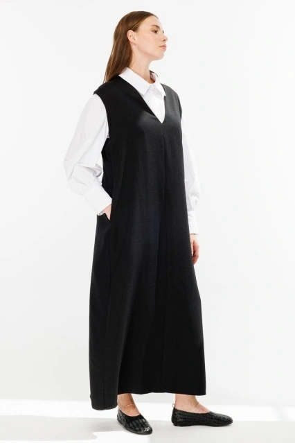 Premium V Yaka Siyah Jile