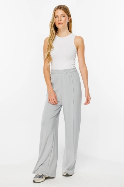 Rahat Kesim Bol Paça Gri Pamuk Pantolon