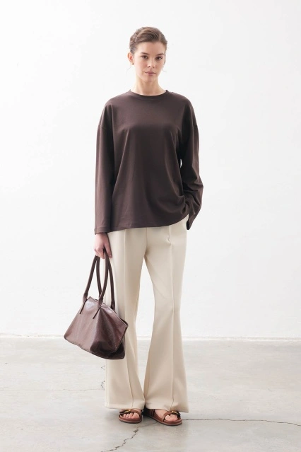 Rahat Kesim Pamuklu Kahve Bluz