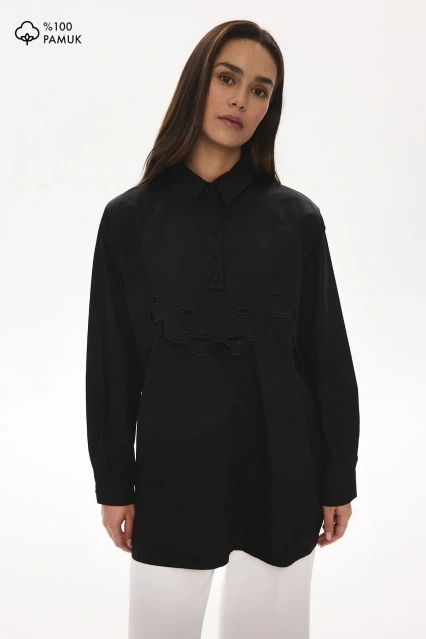 Rose Nakış Detaylı Poplin Siyah Gömlek Rose Nakış Detaylı Poplin Siyah Gömlek