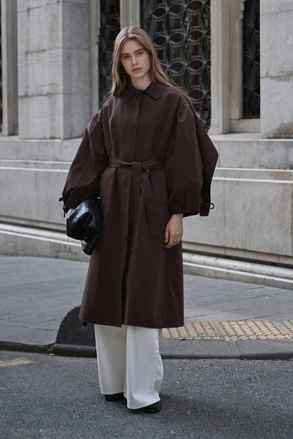 Rose Pelerin Detaylı Bordo Trençkot