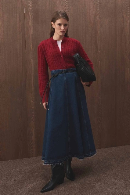 Saç Örgü Triko Kırmızı Hırka