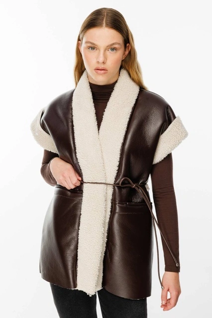 Şal Yaka Kürklü Deri Yelek - Kahve