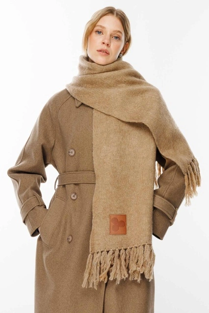 Şardonlu Camel Atkı