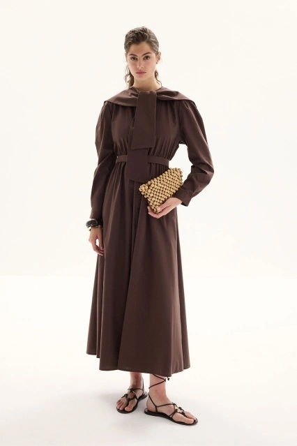 Seyyar Denizci Yaka Detaylı Pamuklu Kahve Elbise