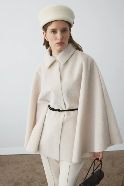 Süet Kemer Detaylı Pelerin Taş Kaban