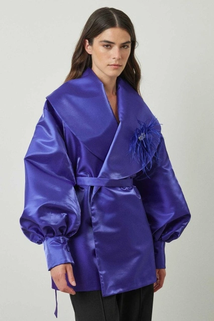Tüy Broş Detaylı Mor Kaftan