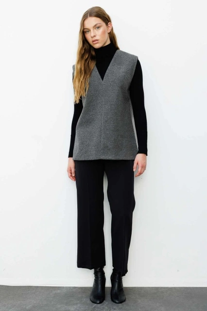 V Yaka Kaşe Antrasit Süveter