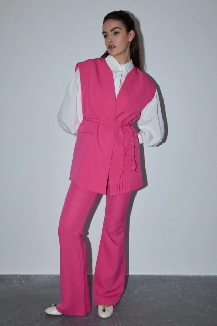 Örgü Kemerli Fuşya Pantolon Takım
