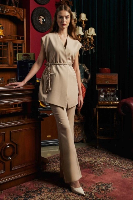 Örgü Kemerli Taş Pantolon Takım