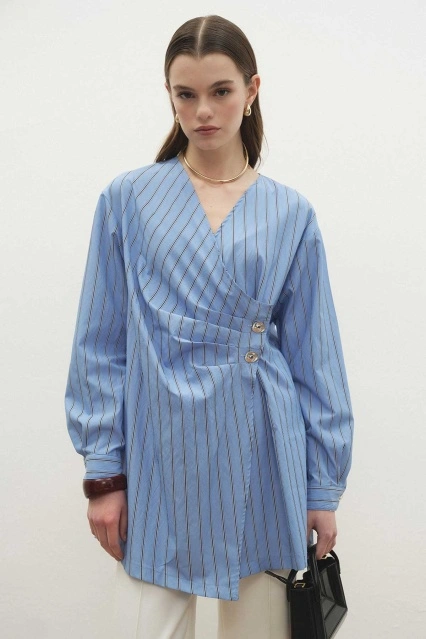 Verev Kapama Çizgili Poplin Mavi Gömlek