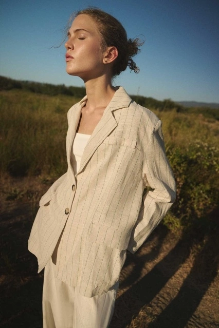 Visolin Çizgili Blazer Naturel Ceket