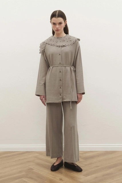 Visolin Ütü İzli Vizon Pantolon Visolin Ütü İzli Vizon Pantolon