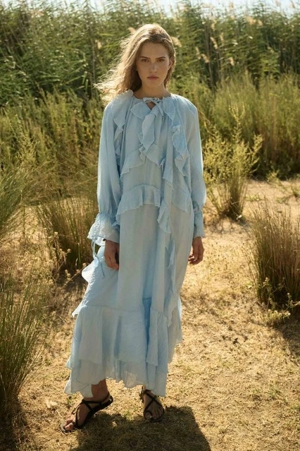 Volan Detaylı Soft Mavi Elbise