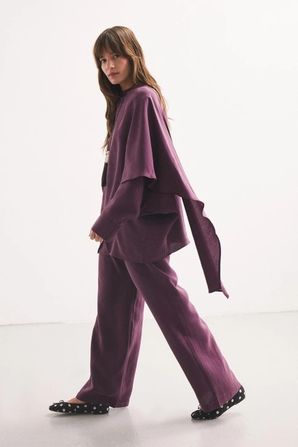 Yarasa Kol Pelerin Detaylı Mürdüm Pantolon Takım