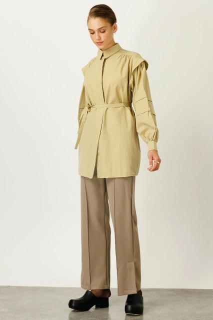 Yırtmaç Detaylı Kumaş Vizon Pantolon