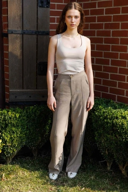 Yırtmaç Detaylı Pamuk Viskon Vizon Pantolon