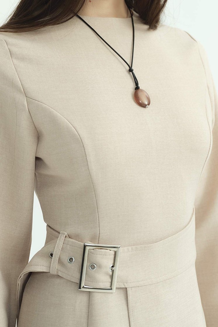Beli Toka Detaylı Bej Elbise - 6