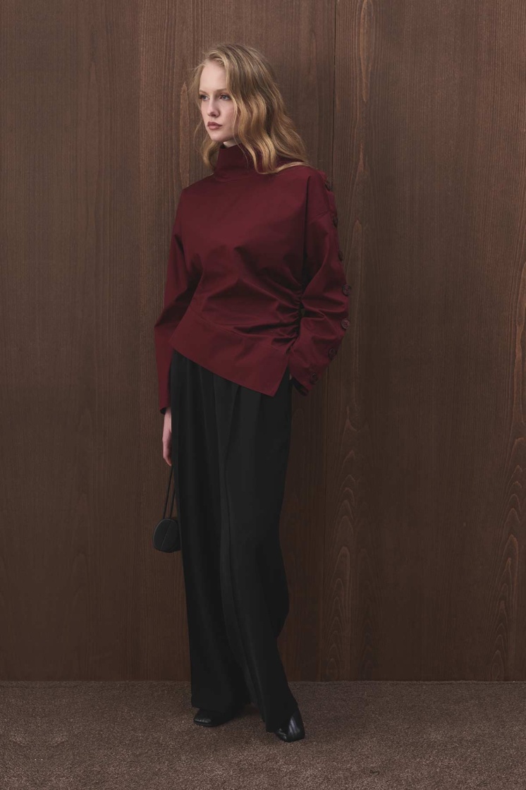 Düğme Detaylı Asimetrik Bordo Bluz