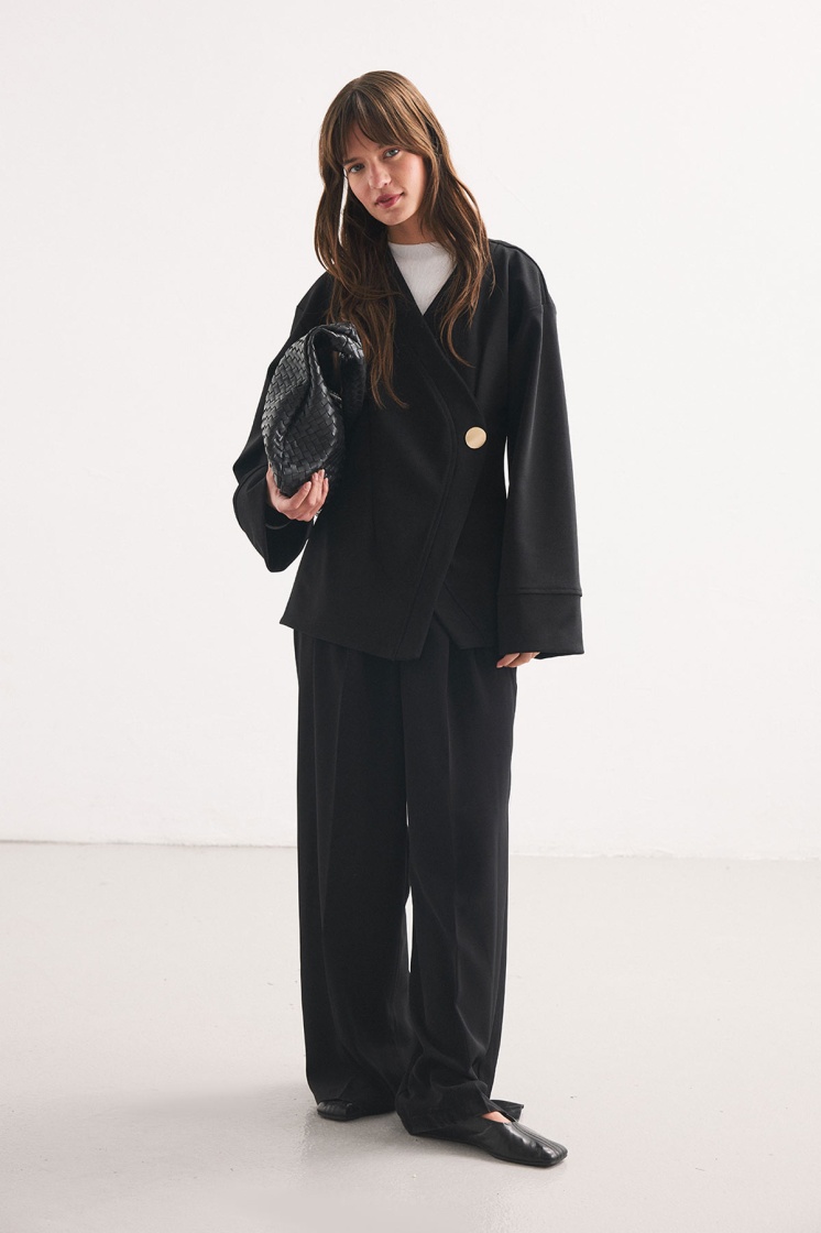 Düğme Detaylı Siyah Kimono Bluz
